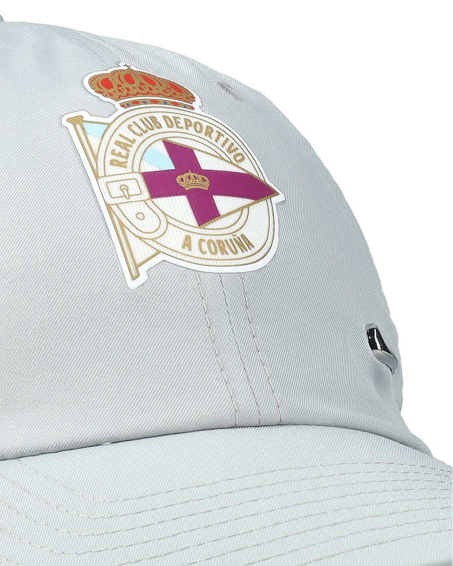 Gorra Metal Swoosh Gris